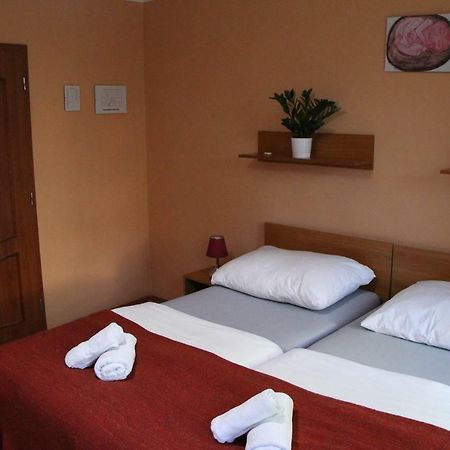 Penzion Relax Kadan Ngoại thất bức ảnh