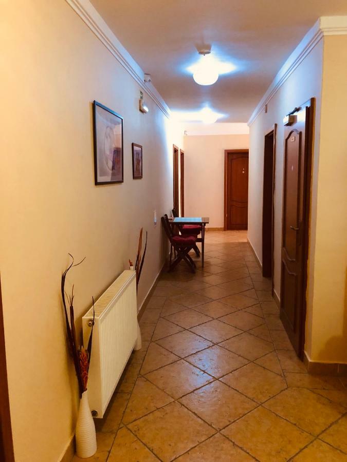 Penzion Relax Kadan Ngoại thất bức ảnh